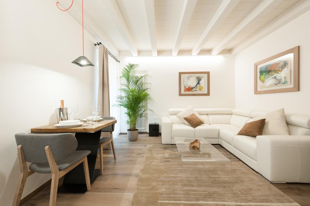 Verona Suites Zewnętrze zdjęcie